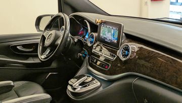 Mercedes V 250 - 8