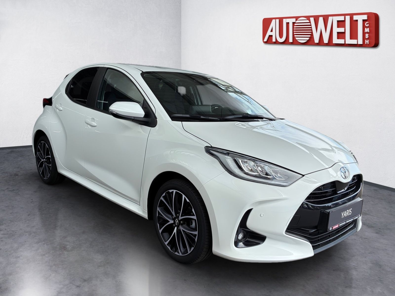 Fahrzeugabbildung Toyota Yaris 1.5 Teamplayer Kamera,LED,Matrix,ACC,PDC