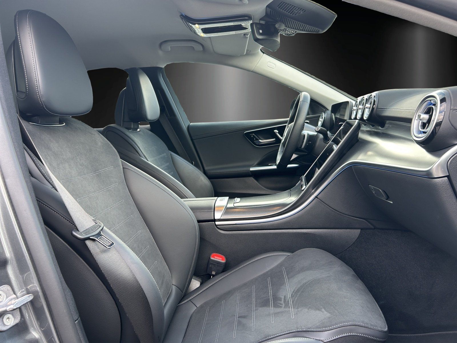 Fahrzeugabbildung Mercedes-Benz C 200 AMG Digital-Light DISTRONIC Memory 360°