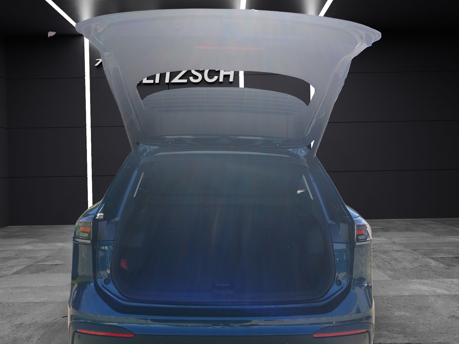 Fahrzeugabbildung Volkswagen Tiguan Energy eTSI DSG IQ.Light ACC AHK SH LRHzg