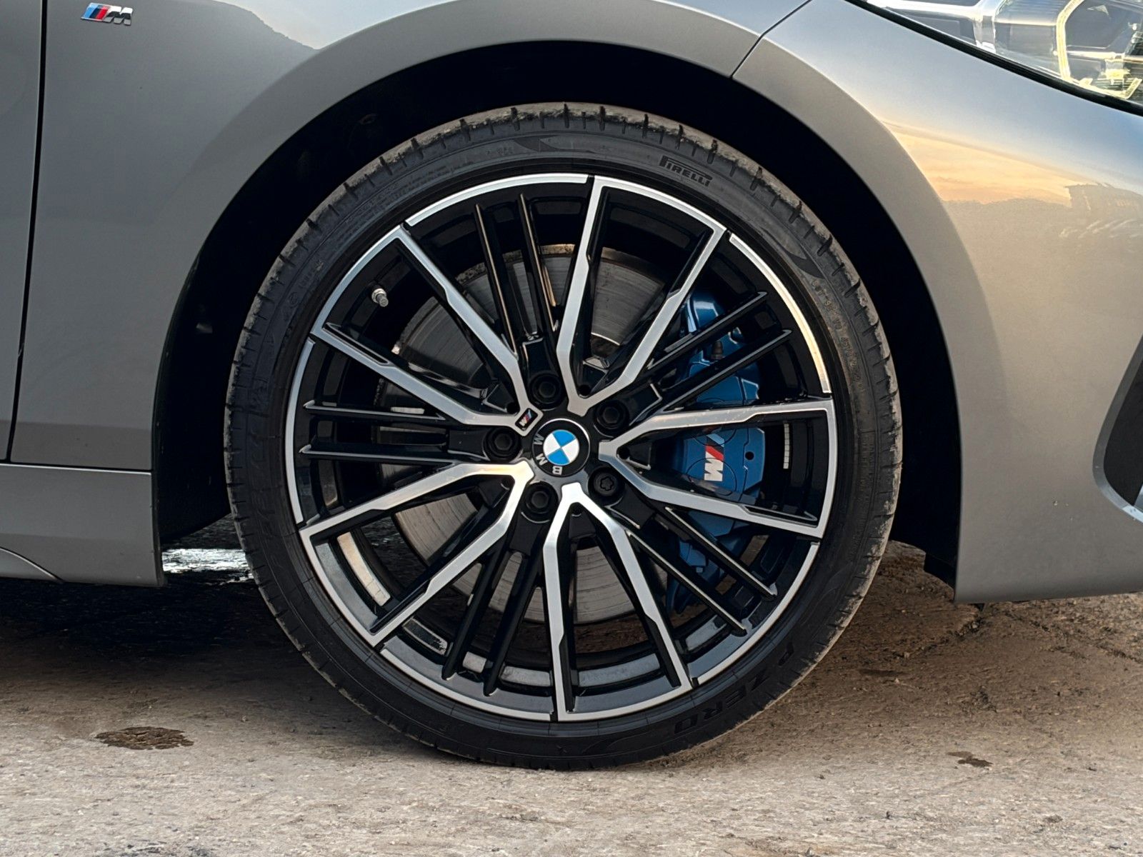 Fahrzeugabbildung BMW 118i Aut. M Sport Tempomat CarPlay SHZ LED PDC