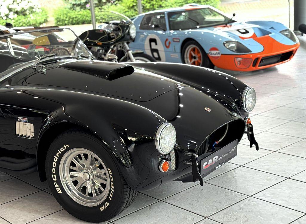 Cobra 427 Shelby Cobra by Superformance 7.0 V8  551 PS