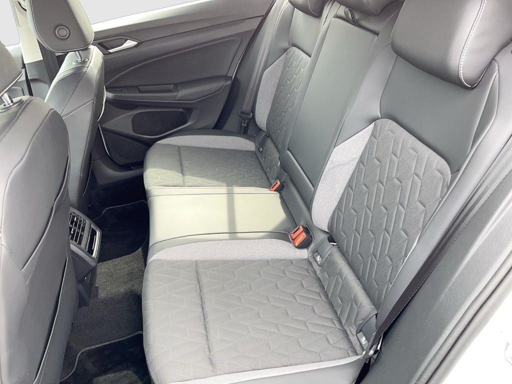 Volkswagen Golf - Bild 14