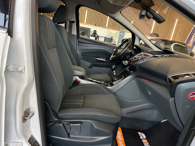 Ford C-Max Titanium *AHK*Klima*Kamera*DAB*Panorama*