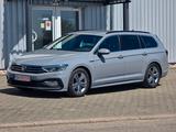 Volkswagen Passat 2.0 TDI/3 x R-LINE/NAVI/MATRIX/AMBIENTE - Volkswagen Passat: 3.2