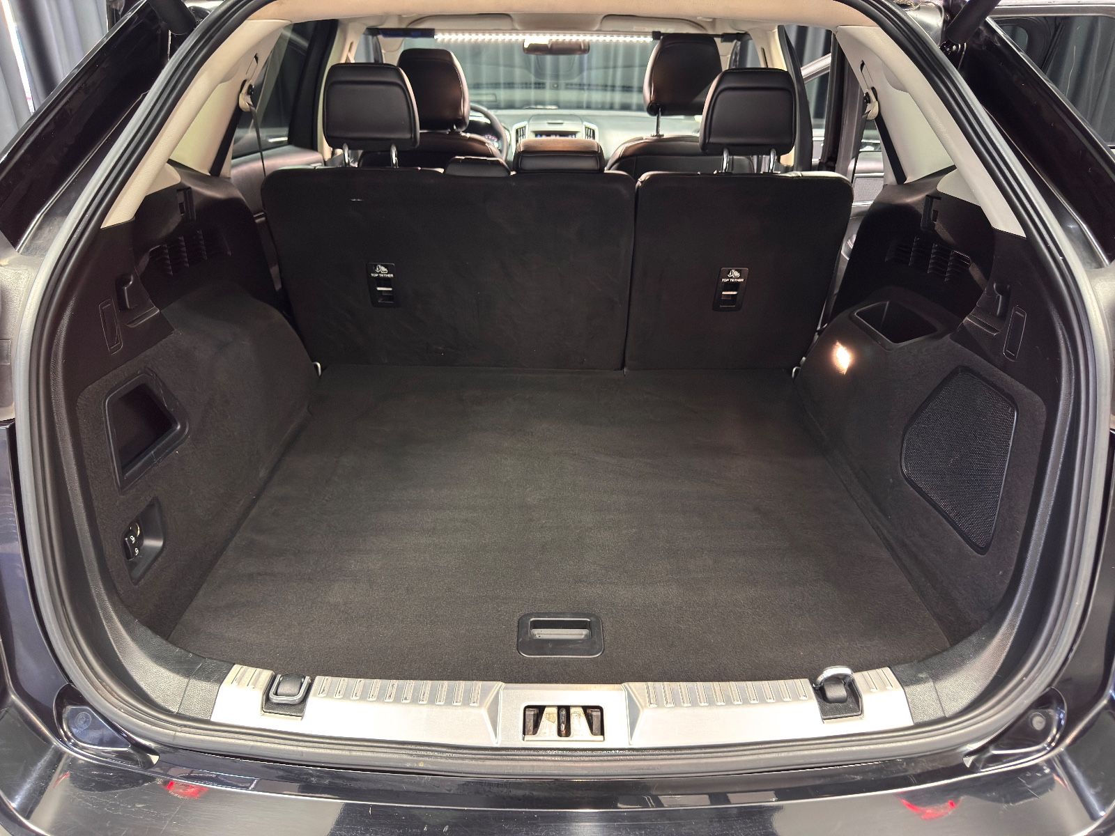 Fahrzeugabbildung Ford Edge ST-Line 4x4|NAVI|KAMERA|AHK|KESSY