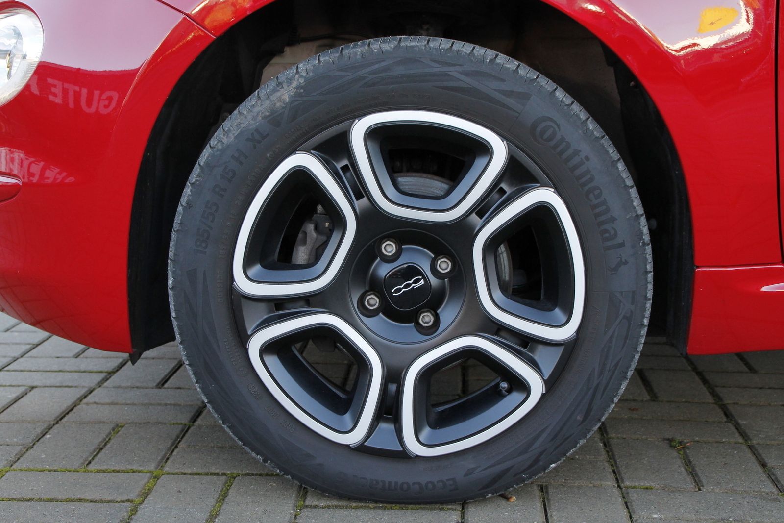 Fahrzeugabbildung Fiat 500 C Mild Hybrid 1.0 Cabrio