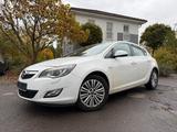 Opel Astra J Lim. 5-trg. Innovation - Opel Gebrauchtwagen in Bielefeld