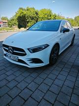 Mercedes-Benz A 250 AMG Line Multibeam Pano Burmest. Garantie - Mercedes-Benz A 250 in Stuttgart