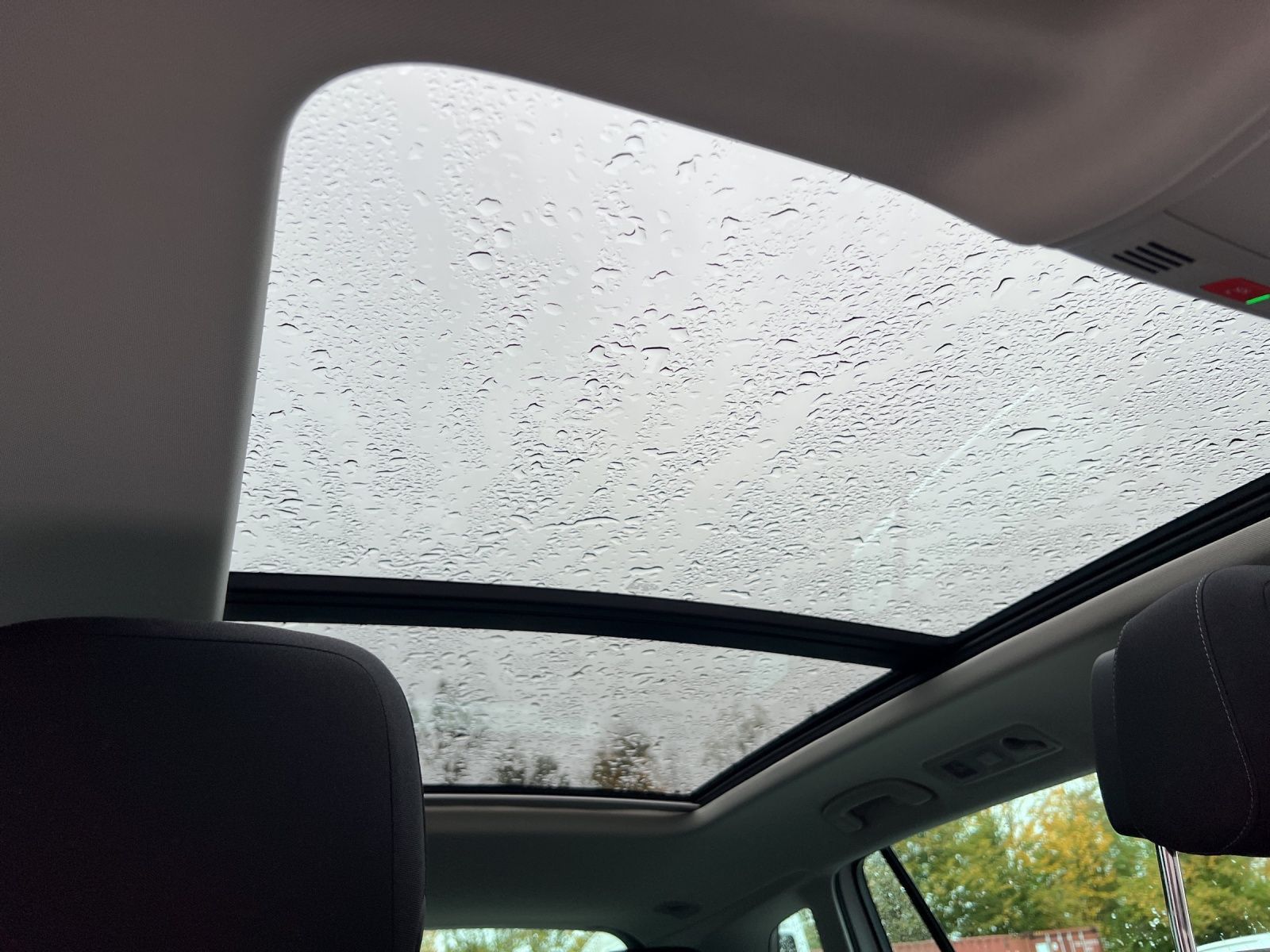 Tiguan Life 2.0 TDI DSG Navi*ACC*LED