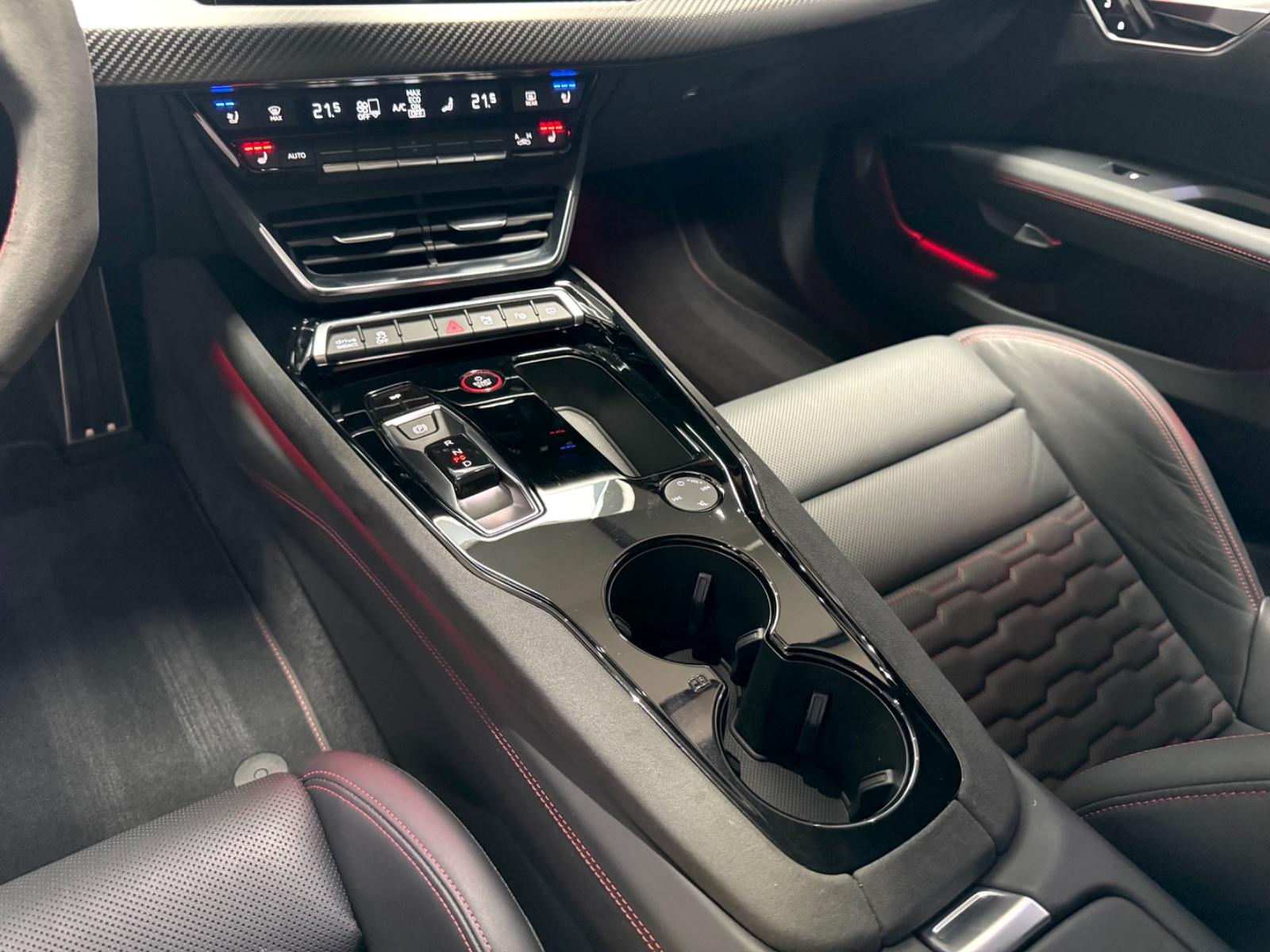 Audi e-tron GT RS QUATTRO FULL-CARBON CARBID 21"