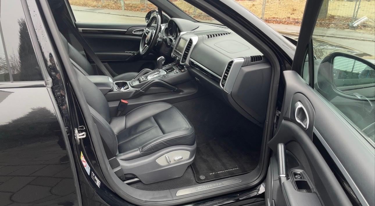 Porsche Cayenne Diesel -