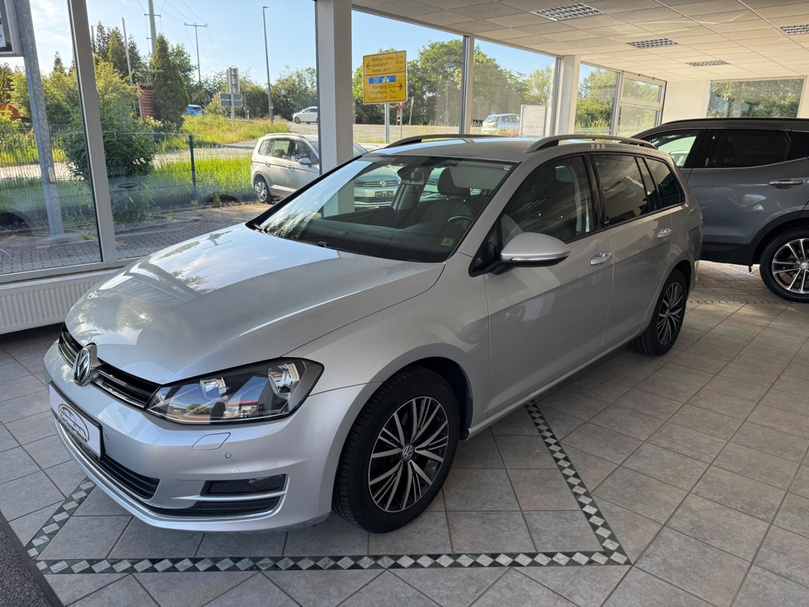 Volkswagen Golf VII Variant Allstar ACCNAVI BUSINESS SHZ