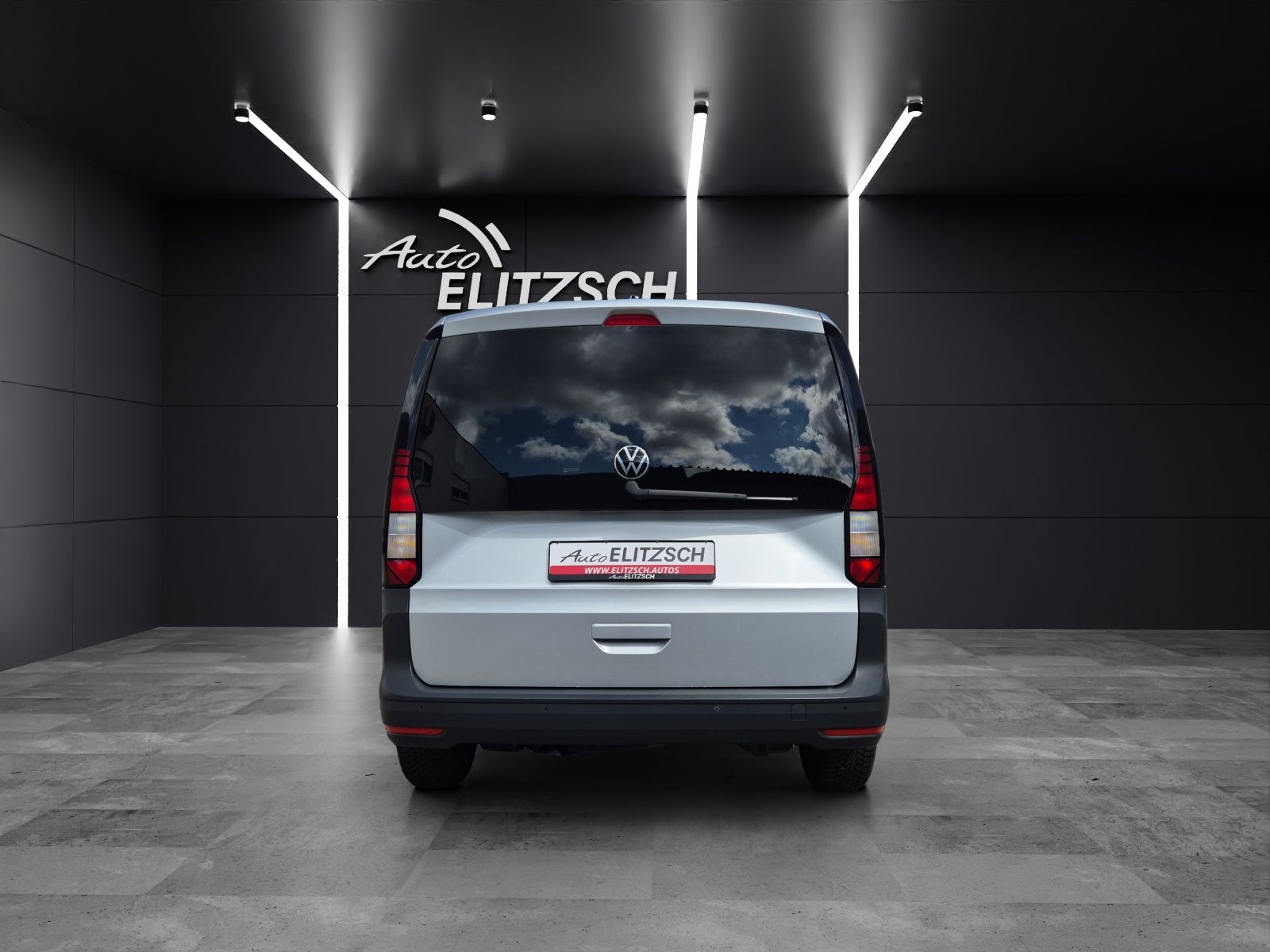 Fahrzeugabbildung Volkswagen Caddy Kombi TDI Standhzg Navi ACC PDC SHZ