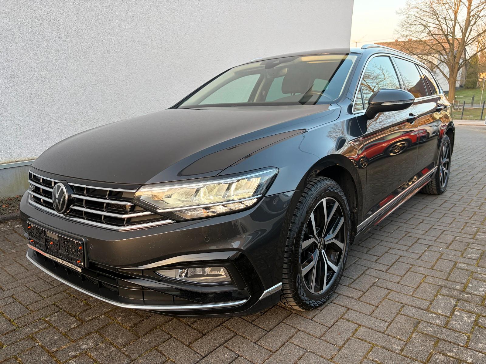 Volkswagen Passat Variant*R-Line*4-Motion*AHK*