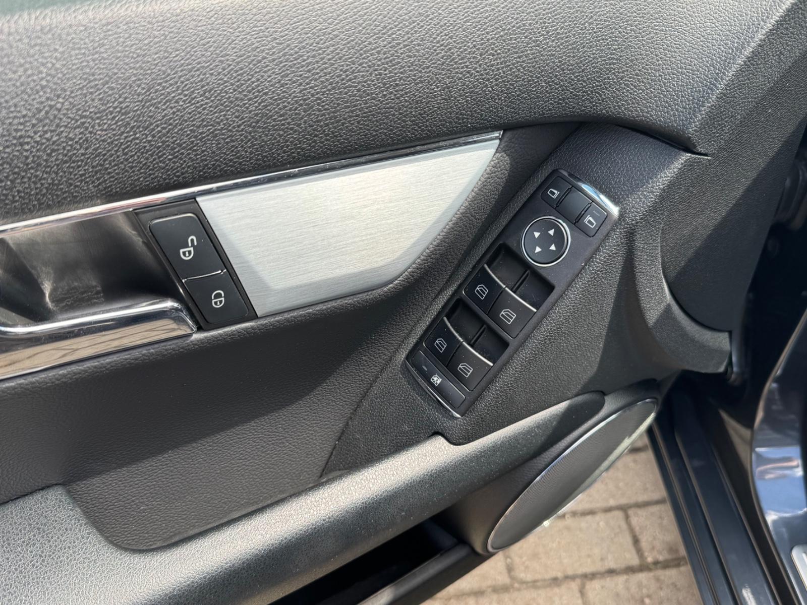 Mercedes-Benz C 180 Kompressor*Automatik*PDC*TUV*Service