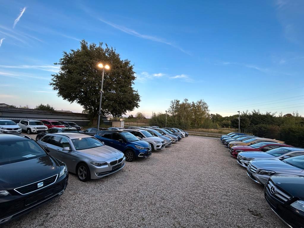 Mercedes-Benz Viano 2.2 CDI | 150 ch | BVM | Chauffage auxiliaire | Sièges chauffants | Attelage | Régulateur | Bluetooth