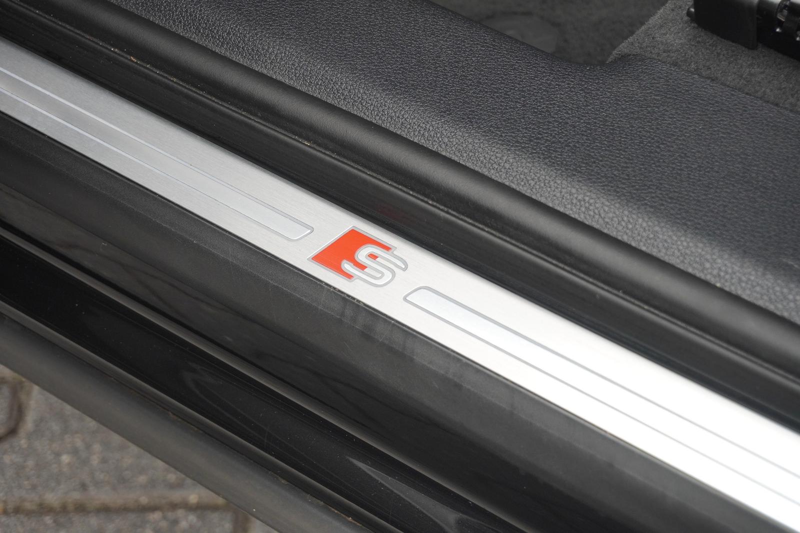 Audi Q3 40 2.0 TFSI quattro basis Panorama AHK LED