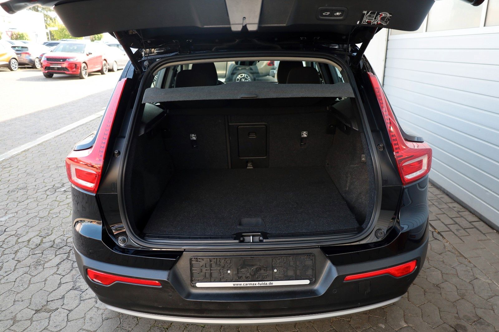 Fahrzeugabbildung Volvo XC40  Inscription T4, Navi,LED,SH,Kamera,Carplay