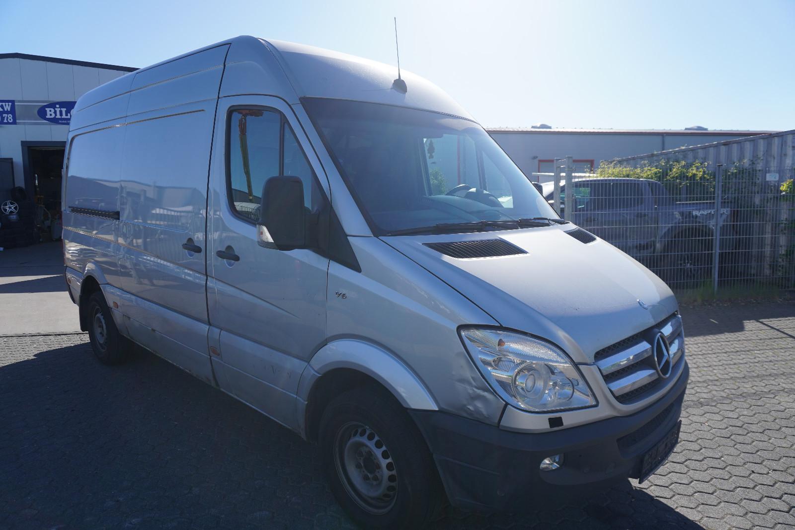 Mercedes-Benz Sprinter 318 3.0 V6 Xenon Klima Hoch Lang