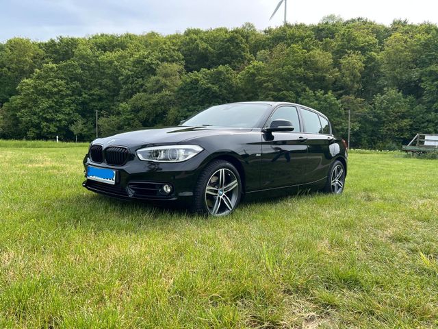BMW 120i Sport Line