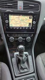 Volkswagen Golf - 12