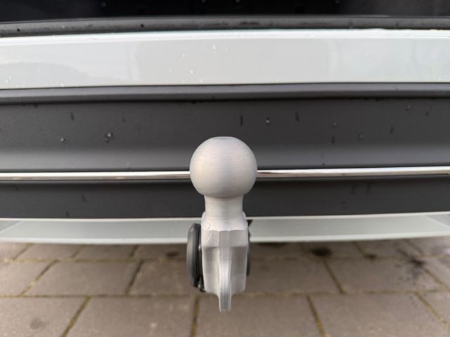 Passat Business 2.0 TDI AHK-klappbar Navi ACC