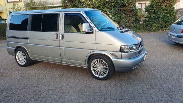 Volkswagen T4 Caravelle 2,5-l-Diesel TDI 75kW Automatik...