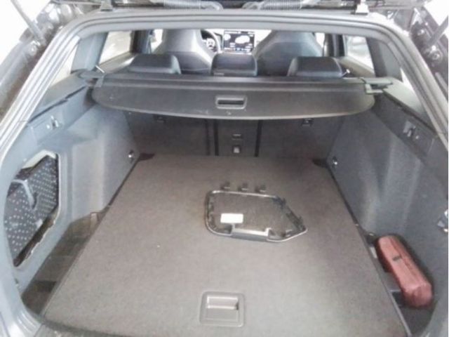 Golf Variant VIII 2.0TDI DSG R-Line AHK/IQ.Light