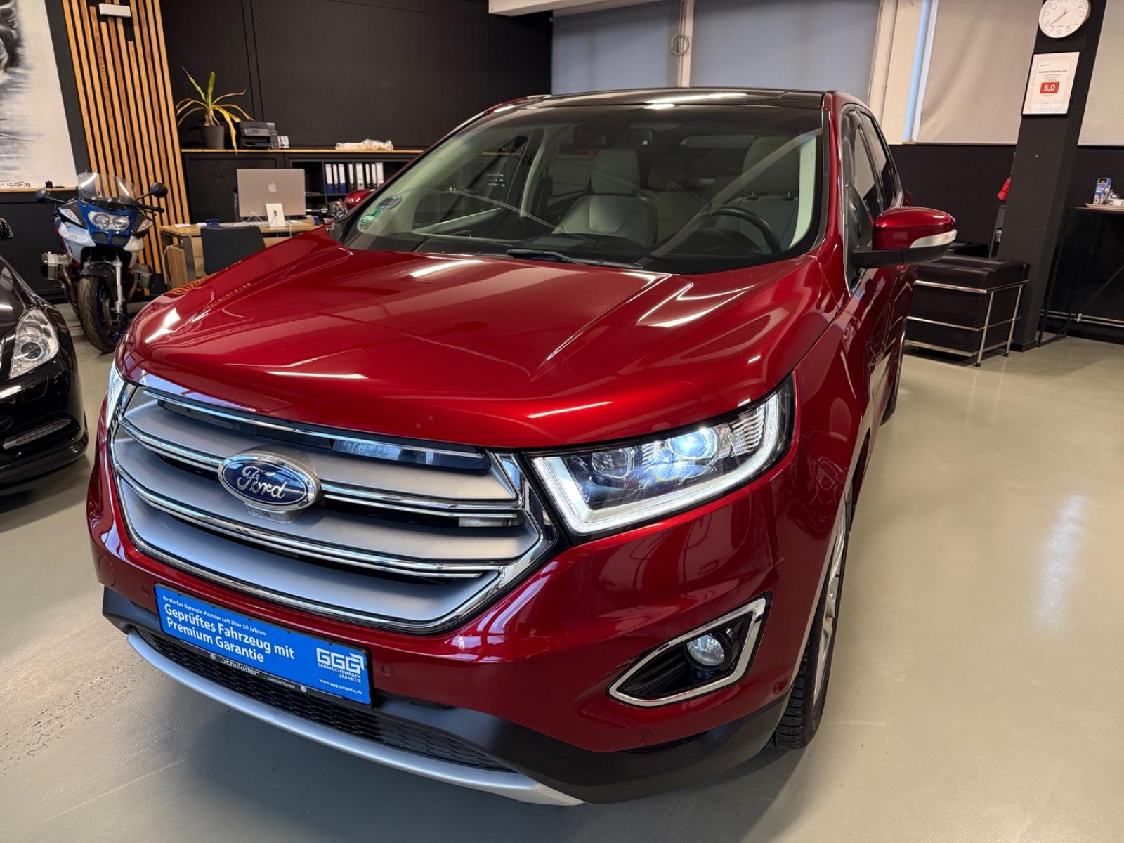 Ford Edge Titanium 4x4 LED PANO RKM AHK 2HAND