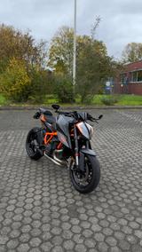 KTM 1290 Superduke R - KTM Motorräder in Köln