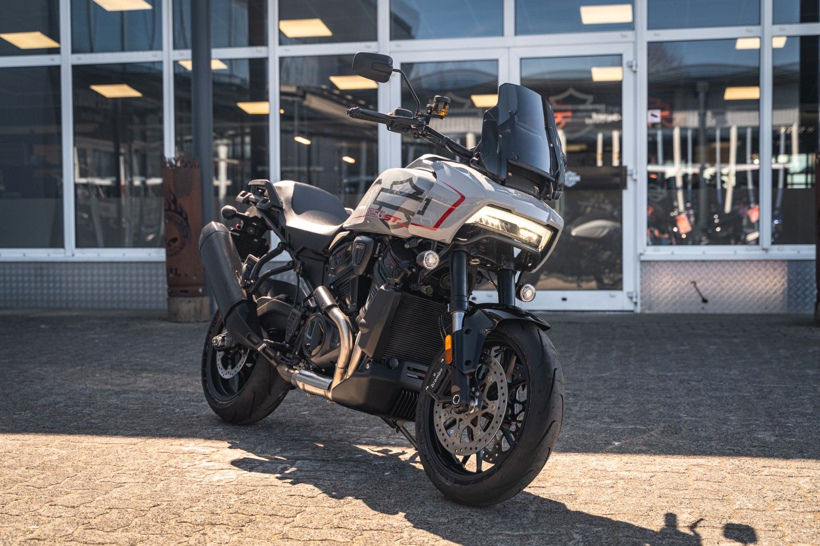 Fahrzeugabbildung Harley-Davidson PAN AMERICA ST RA1250ST MY25