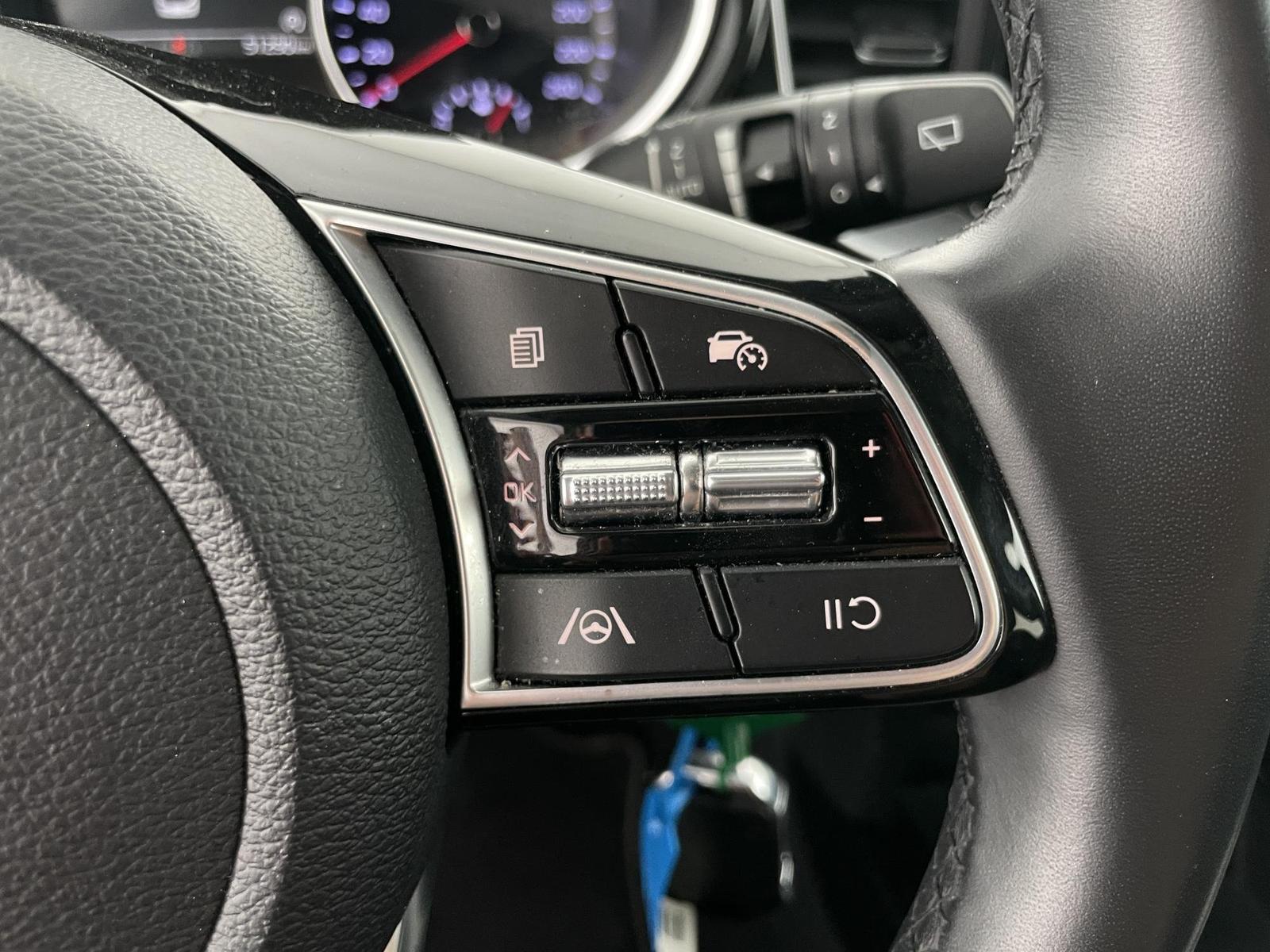 Kia Ceed SW 1.5 T-GDI Gold  *NAVI*LED*SHZ*Kamera*