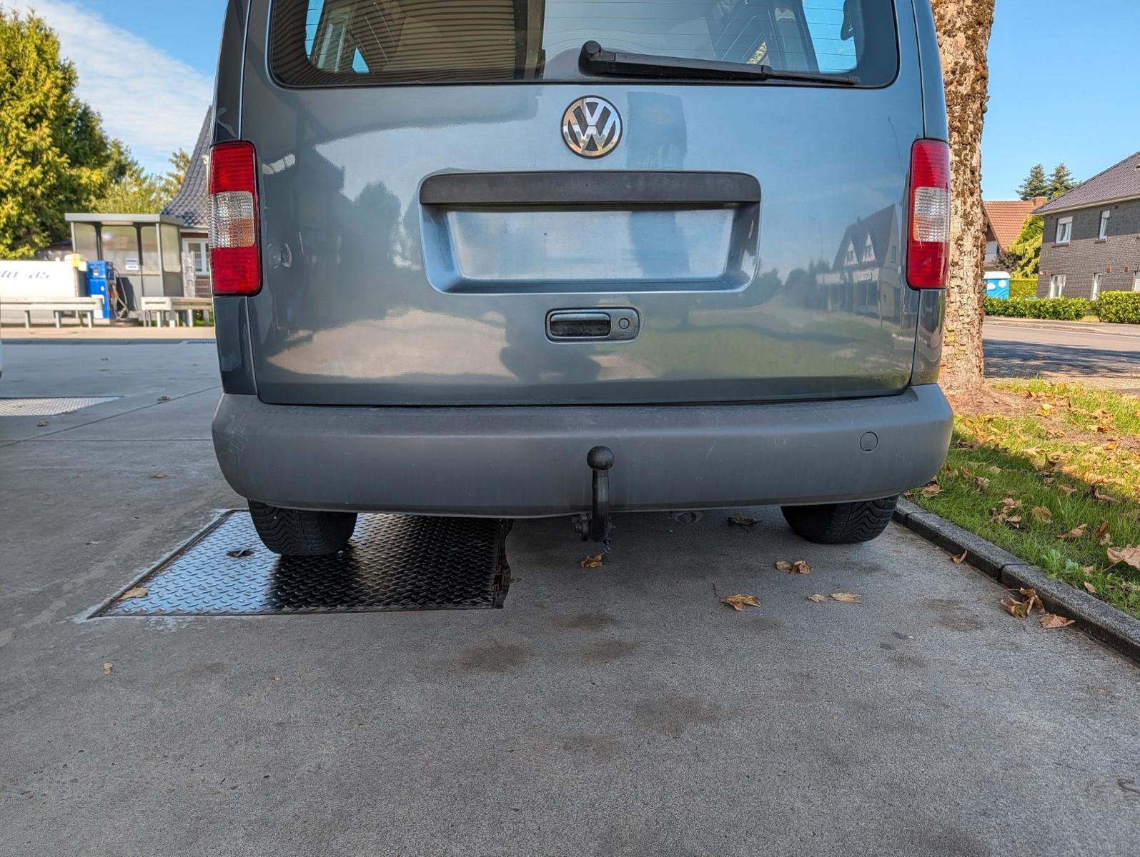Volkswagen Caddy Life 1.6 - TÜV Klima AHK 2 Schiebetüren