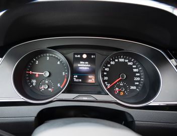 Fahrzeugabbildung Volkswagen Passat 2.0 TDI DSG Business 1.HAND|ACC|MEMORY|