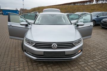 Volkswagen Passat - 9