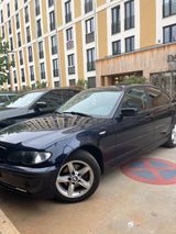 BMW 318i - AUTOMATIK TÜV 04/2027 - BMW 318 aus 2003: 318i