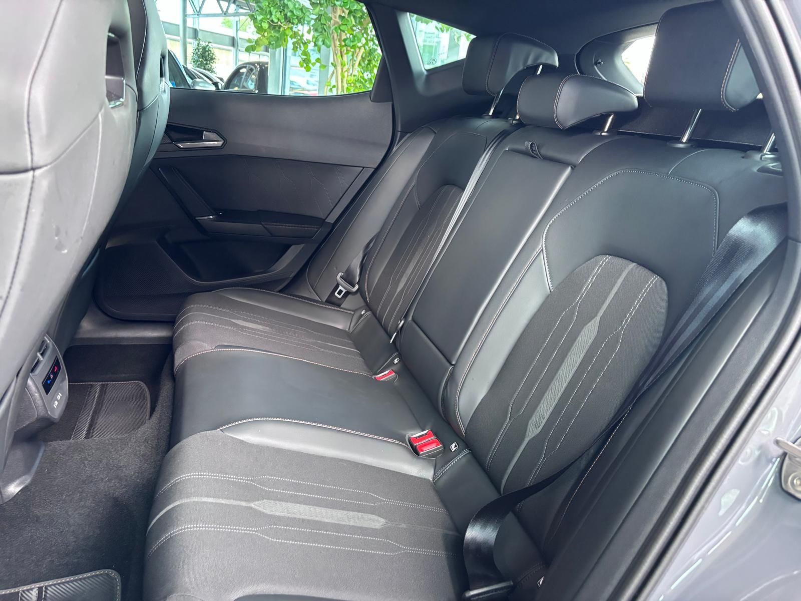 Fahrzeugabbildung CUPRA Formentor VZ  e-Hybrid LED NAVI ALU