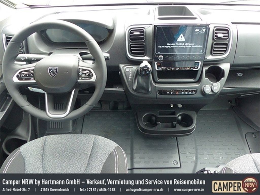 Crosscamp EXPDN T 7.0 E Peugeot DAB +Markise