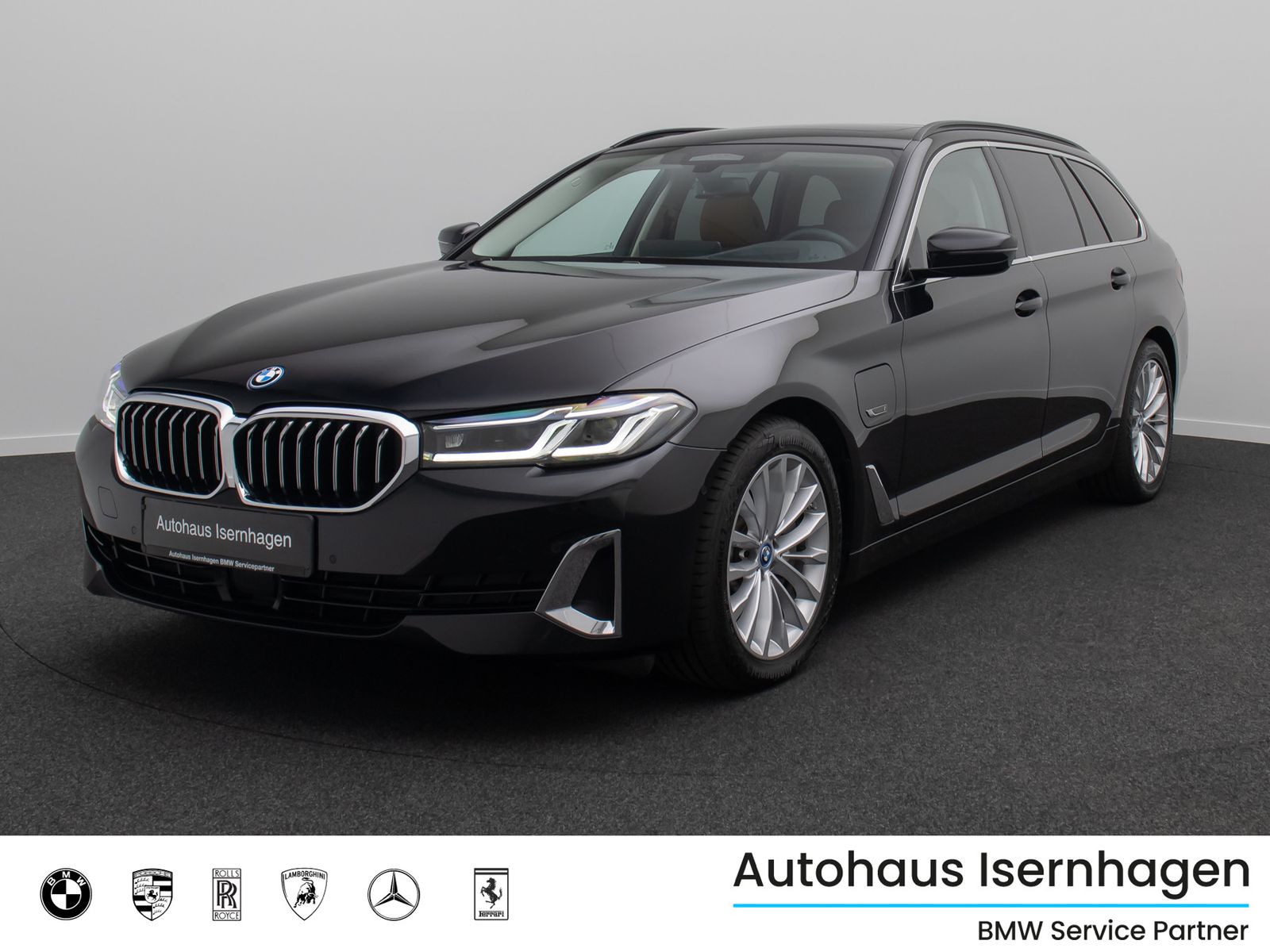 Fahrzeugabbildung BMW 530e Luxury Line Panorama Kamera Laser HUD DAB
