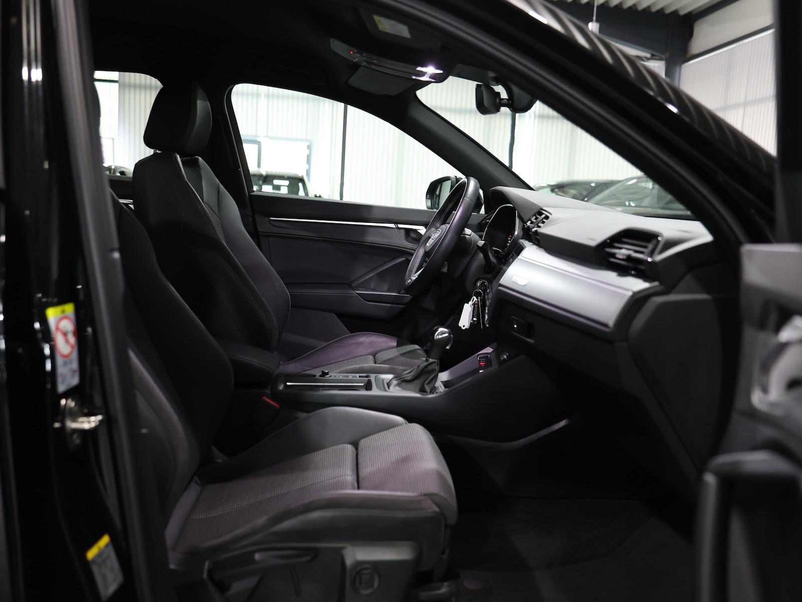 Audi Q3 35 TFSI S-LINE SPORT / LED, LEDER, VIRTUAL, миниатюра 21