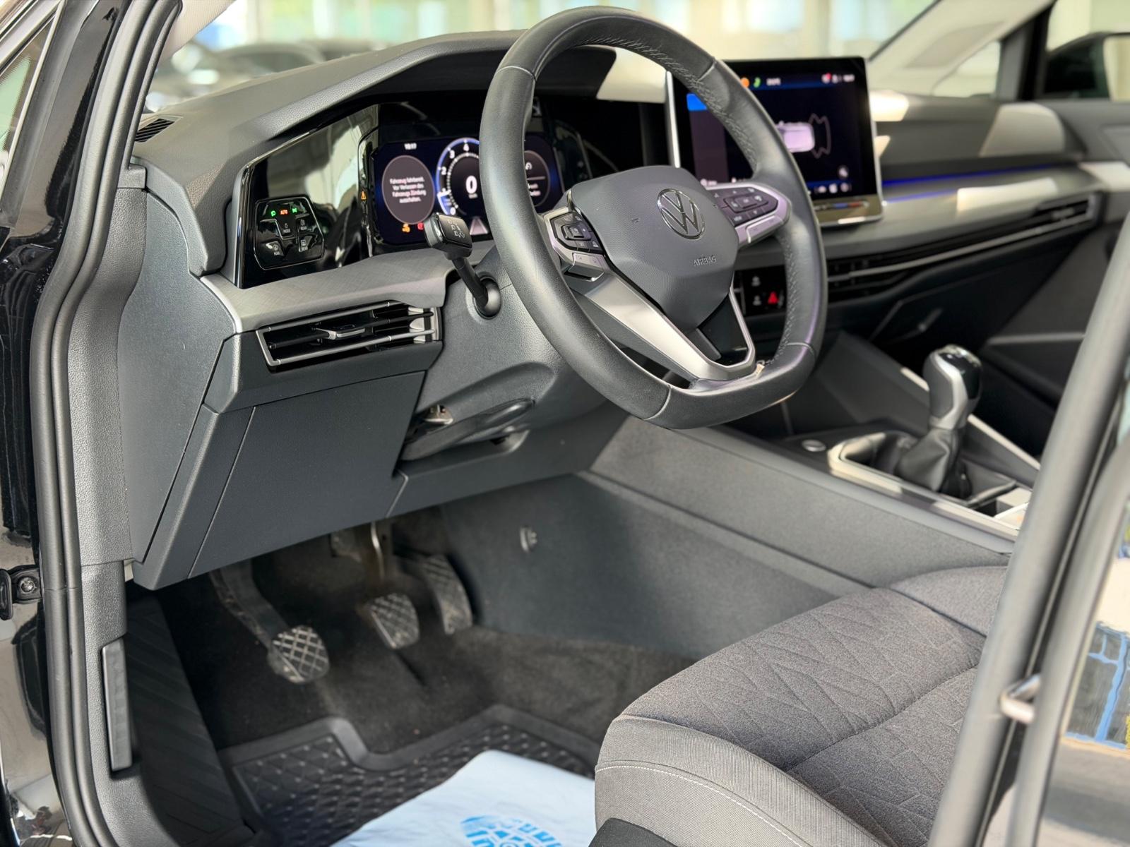 Volkswagen Golf VIII Lim. 1.5 TSI 110 kW Life ACC, миниатюра 11