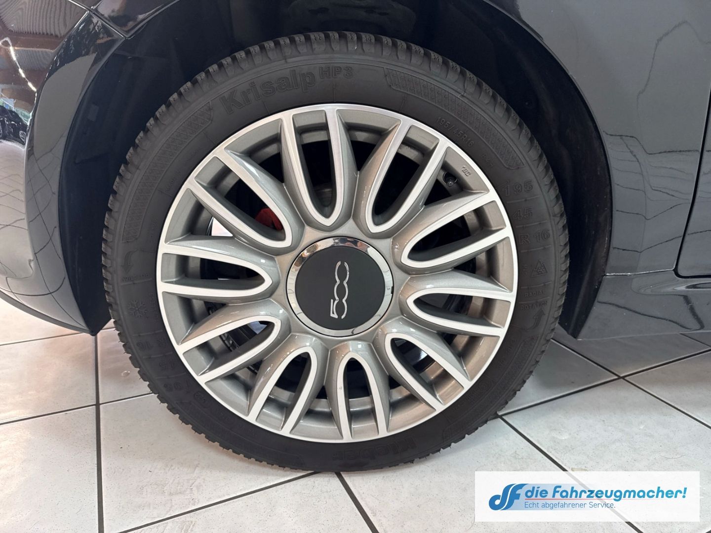 Fahrzeugabbildung Fiat 500 Cult 1.2 8V Leder Klimaautom Tel.-Vorb. PDC