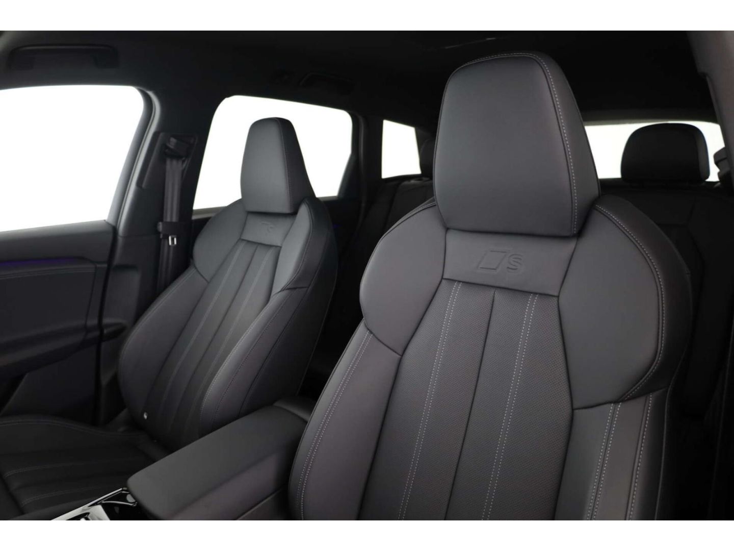Audi SQ6 e-tron - Bild 11