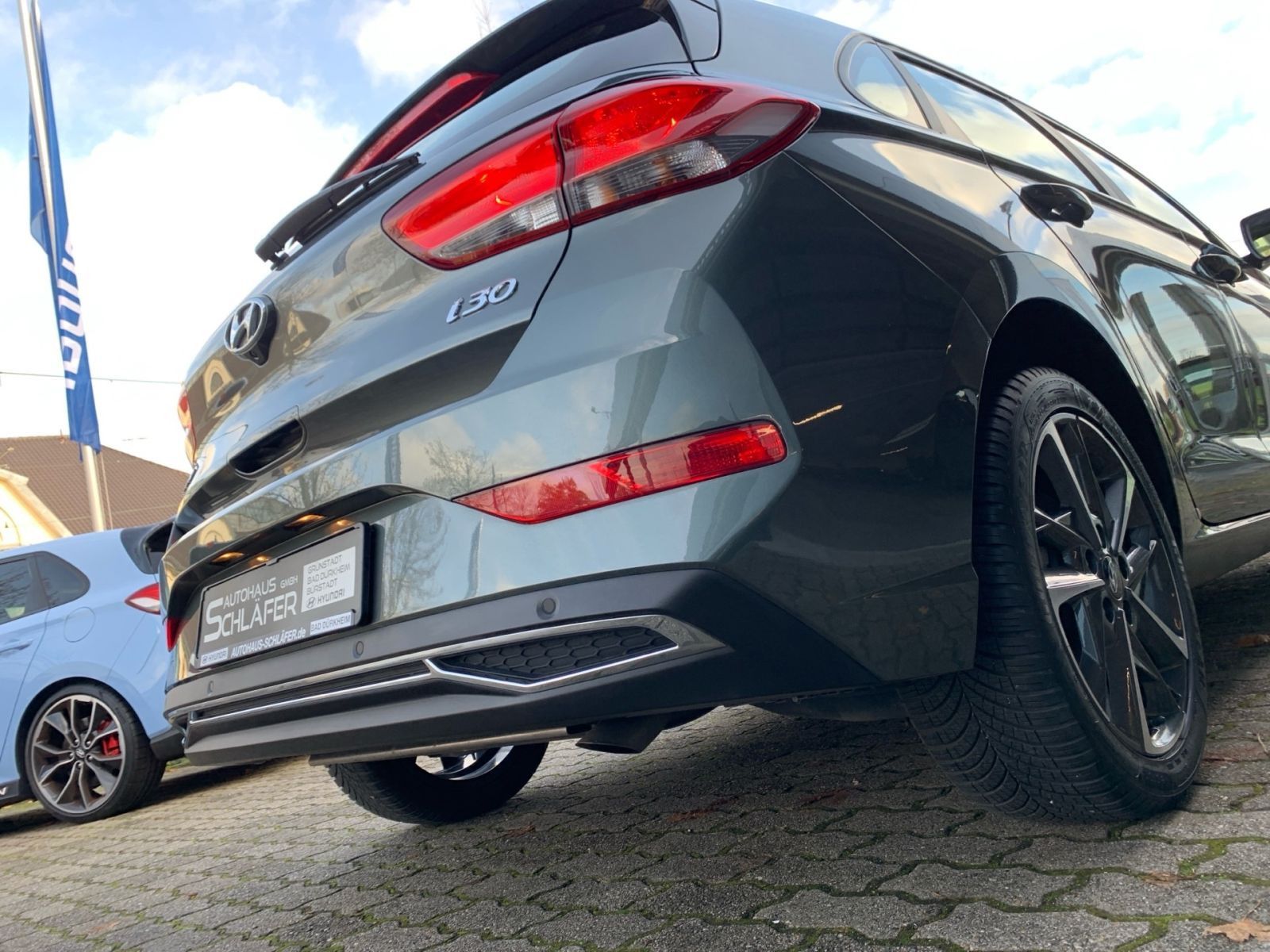 Fahrzeugabbildung Hyundai i30 1.5 T-GDI 7-DCT Trend Mild-Hybrid