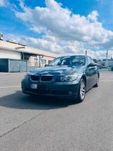 BMW 3er, kein TÜV, Motor verbraucht öl, 8x... - mit Benzin-Antrieb: Limousine, Verbrauch