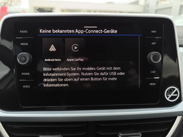 Fahrzeugabbildung Volkswagen T-Roc 1.0 TSI Goal LED ACC NAVI CLIMATR SITZHZG