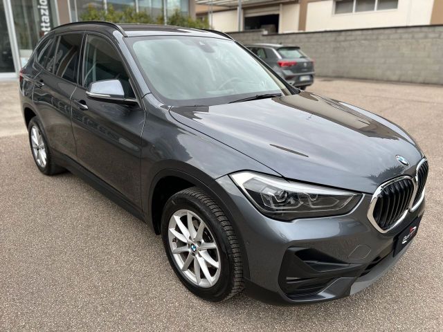 BMW Bmw X1 sdrive16d Business Advantage LED/NAVI/PDC