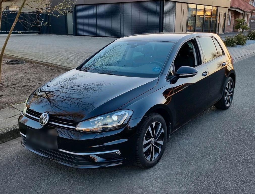 Image of Volkswagen Golf