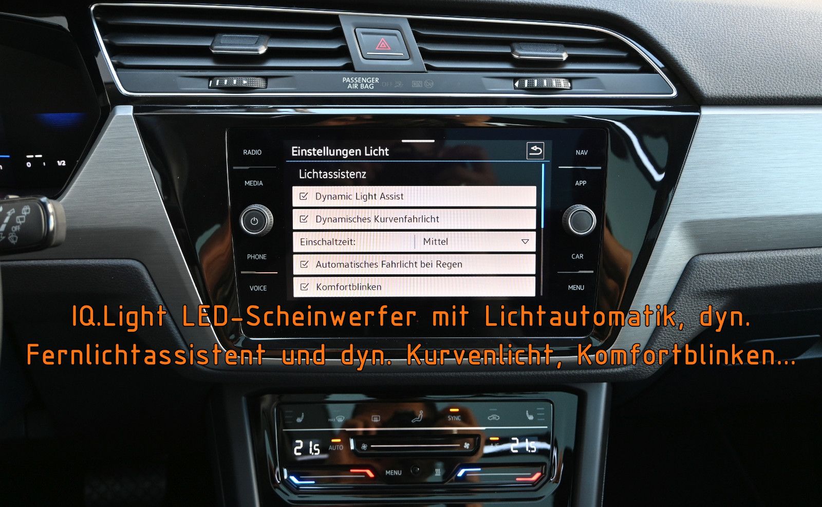 Fahrzeugabbildung Volkswagen Touran 1.5 TSI DSG °ACC°AHK°PANO°STHZ°DYNAUDIO°